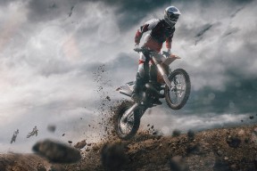 星空体育下载-王者归来！西亚卡姆引爆全场，瑞士队球迷陷入疯狂